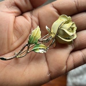 Vintage broach